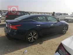 نيسان ماكسيما